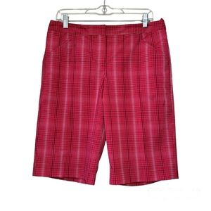 Izod PerformX, Cool-X Stretch Golf shorts. Red plaid. Women’s 8
